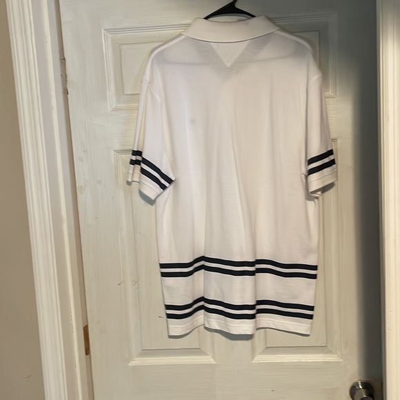 NWOT Tommy Hilfiger Classic Fit Polo - Picture 4 of 4
